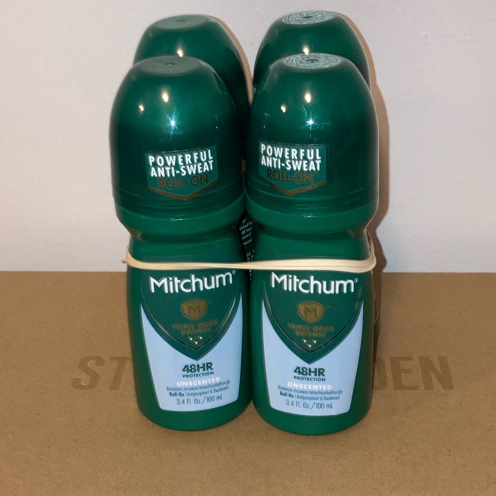4 BRAND NEW Mitchum roll-on men’s deodorant